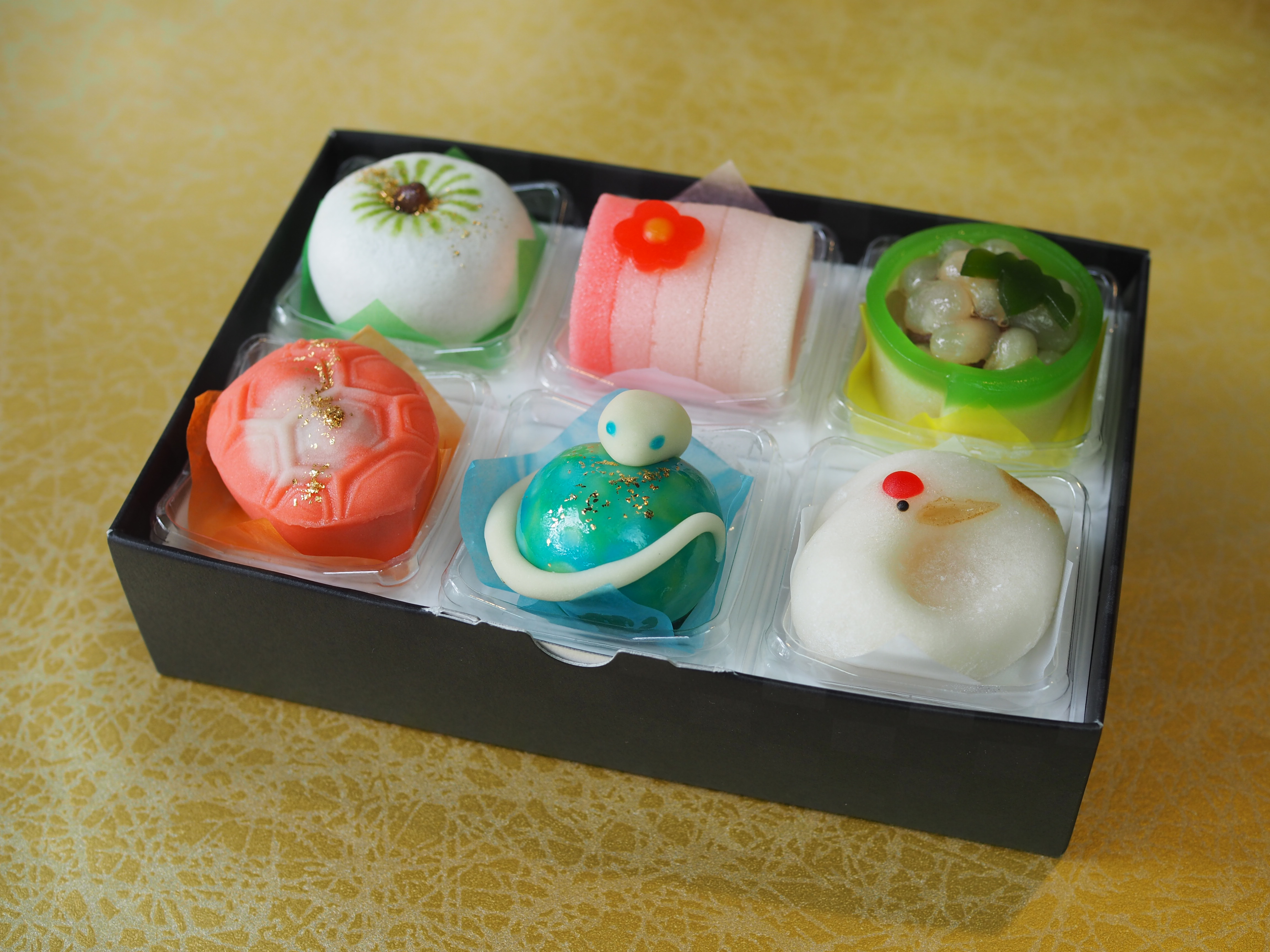 和菓子「干支『巳』」