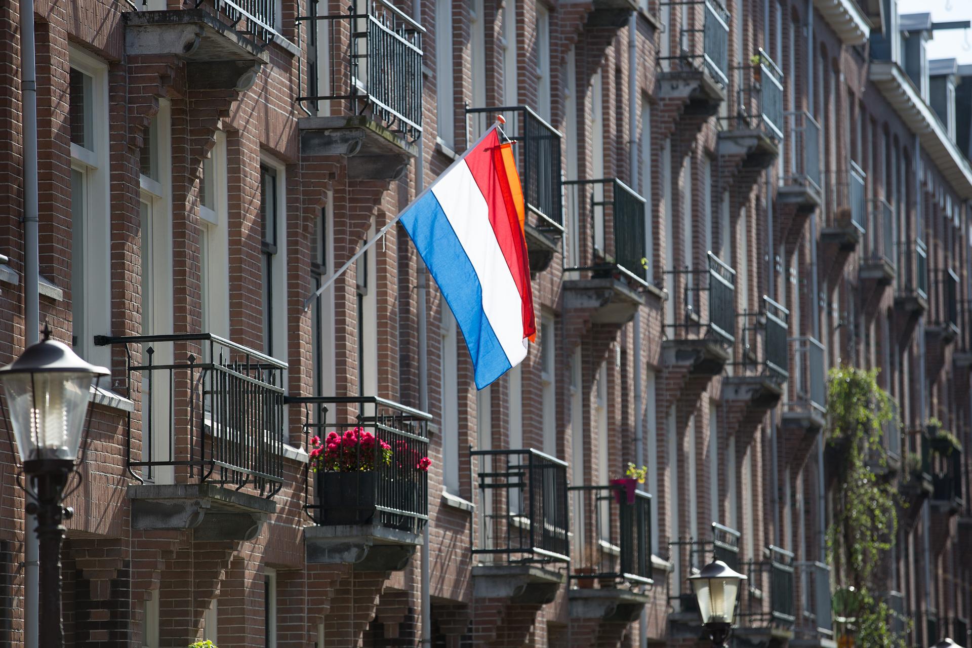 オランダ